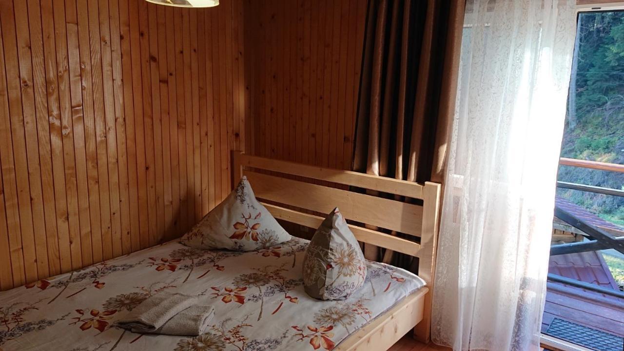 Любе Hotel Iablunîțea Exterior foto